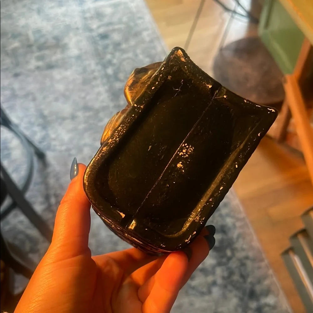 Vtg Rubens Originals Black & Gold Ceramic Praying Hands Bible Planter Japan - Picture 2 of 7